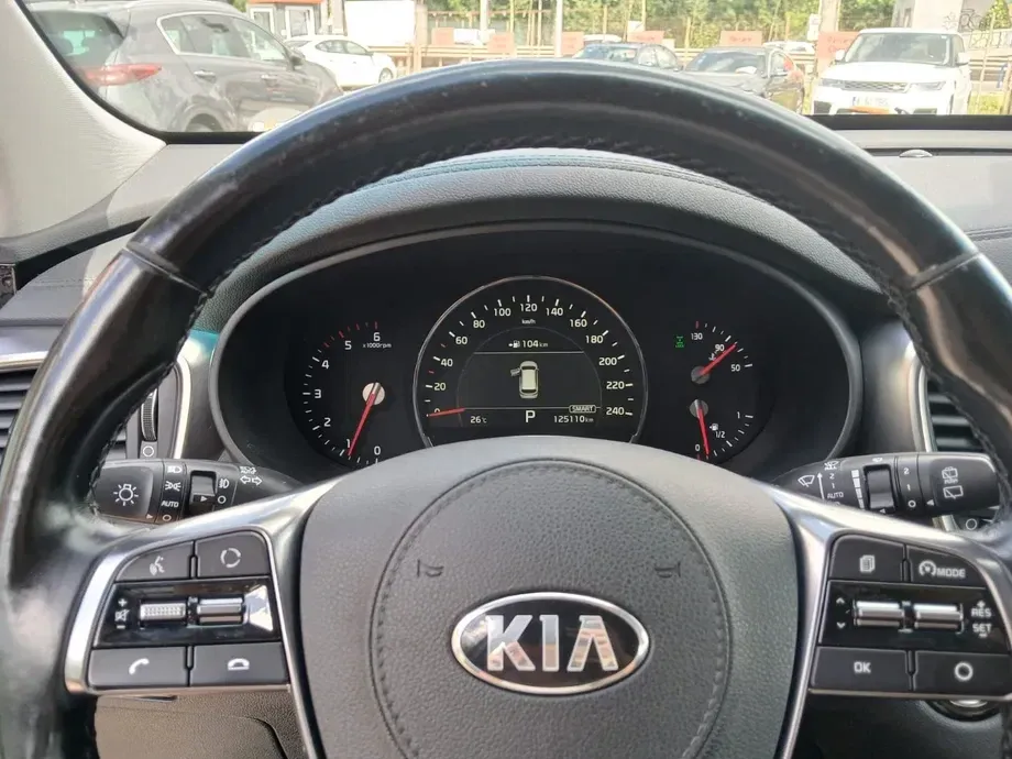 Kia Sorento 2.2 DSL 6AT 4x4 Nova — imagine 6
