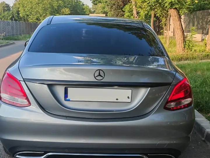 Mercedes-Benz C W204 180