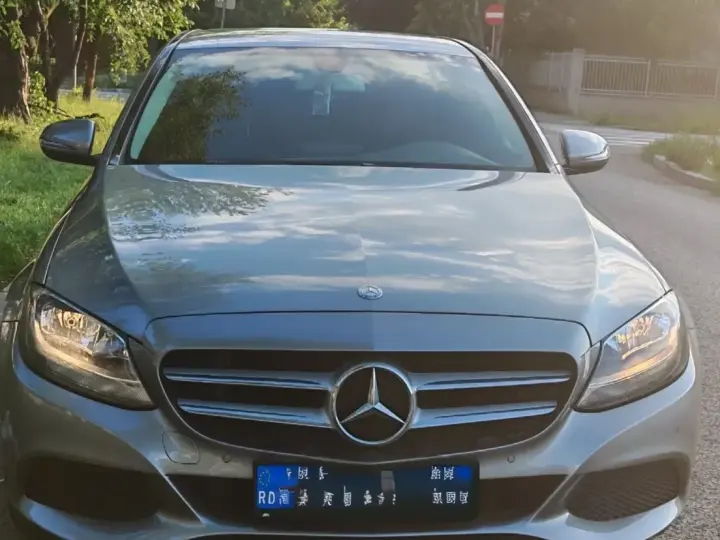 Mercedes-Benz C W204 180