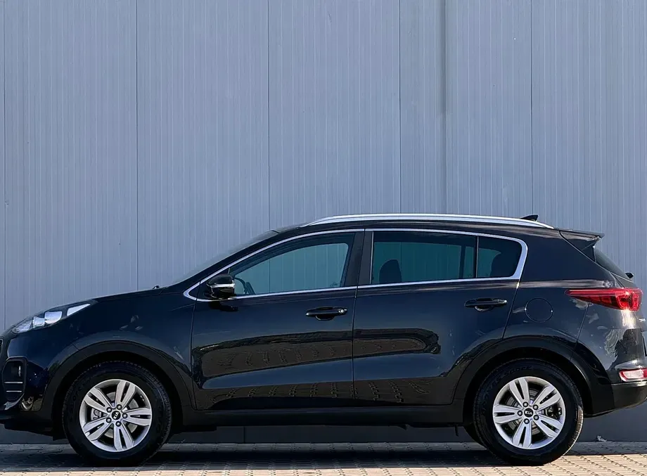 Kia Sportage IV 2.0 CRDI 2WD Spirit — imagine 4