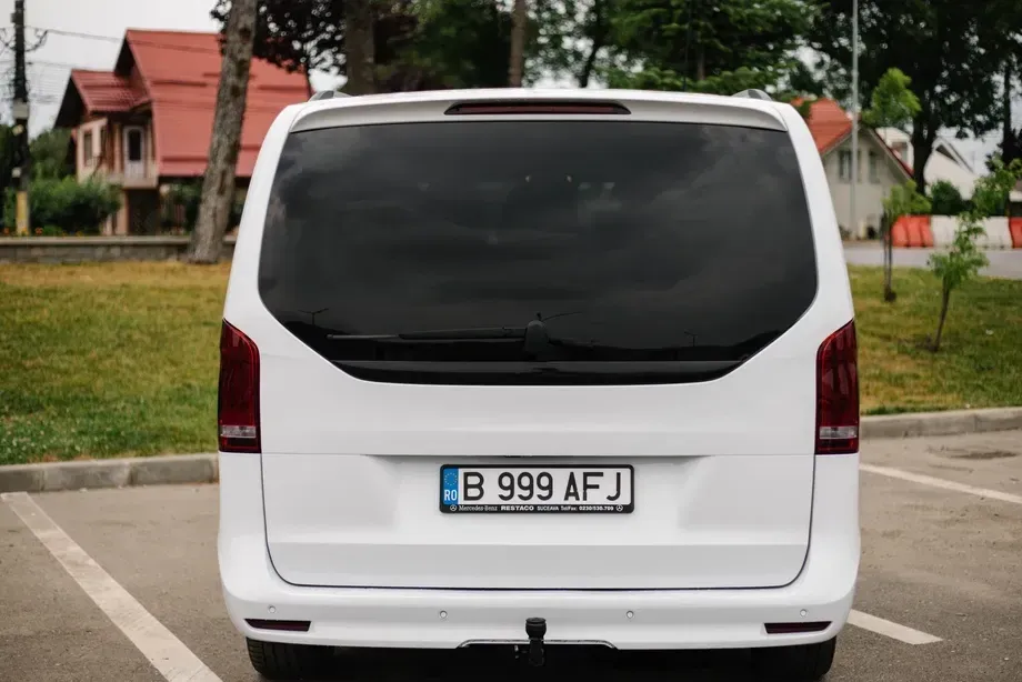 Mercedes-Benz V 300 d Combi Extra-lung 237 CP AWD 9AT — imagine 4