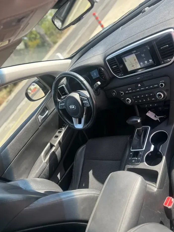 Kia Sportage IV 1.6 CRDI AWD Eco-Dynamics+ DCT Black Edition — imagine 6