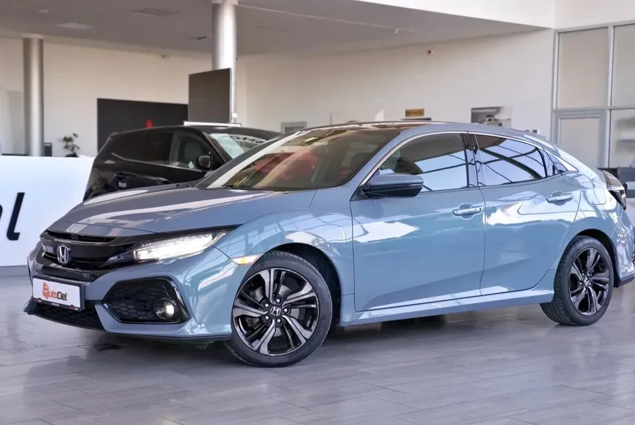 Honda Civic — imagine 3