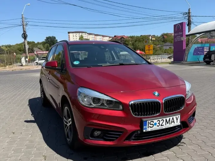 BMW Seria 2 220d Sport-Aut. Sport Line