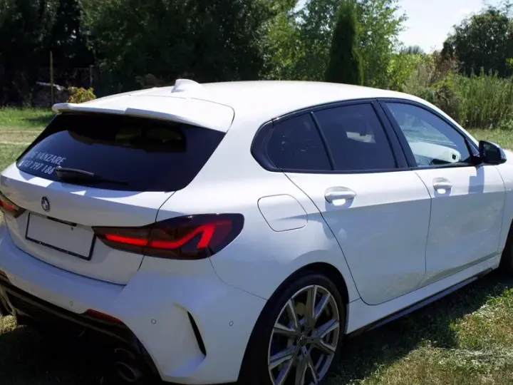 BMW M1 M135i xDrive AT
