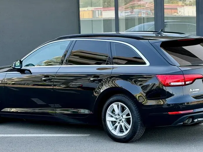 Audi A4 Avant B9