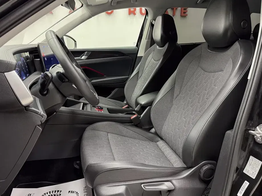 Volkswagen Tayron 1.5 eTSI DSG MHEV Life — imagine 6
