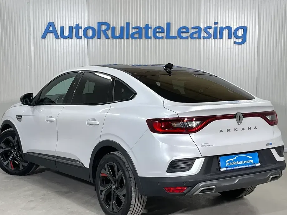 Renault Arkana E-TECH RS Line — imagine 4