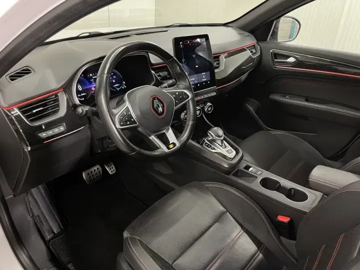 Renault Arkana E-TECH RS Line