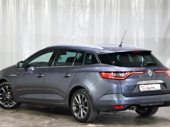 Renault Mégane IV ENERGY dCi 110 Start & Stop Bose Edition