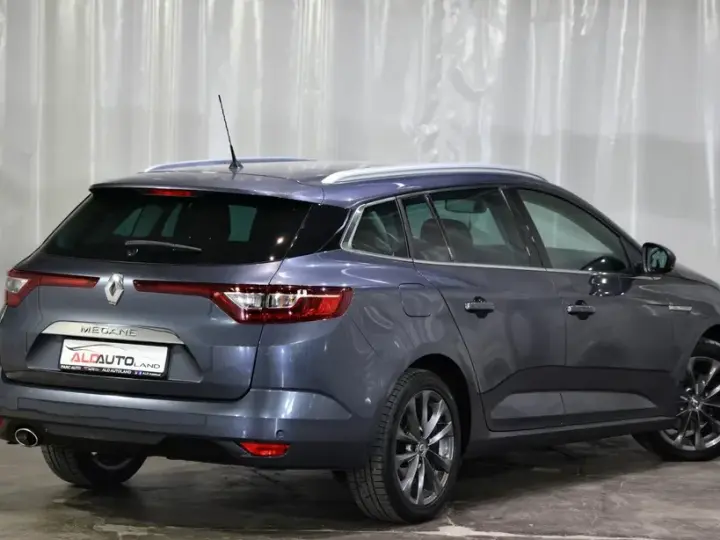 Renault Mégane IV ENERGY dCi 110 Start & Stop Bose Edition