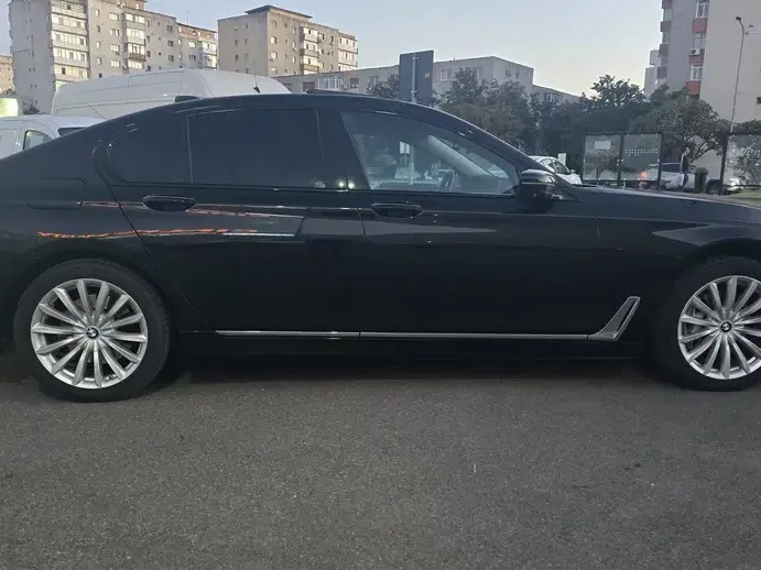 BMW Seria 7 G11/G12