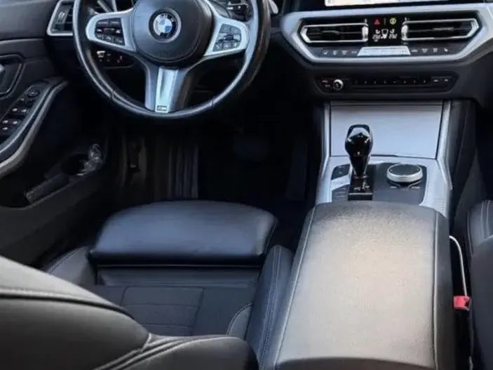 BMW Seria 3 G20/G21 318d AT MHEV