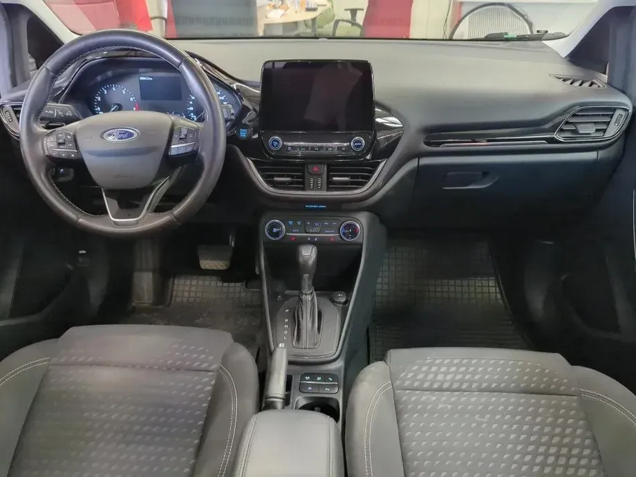 Ford Fiesta 1.0 EcoBoost 7DCT mHEV Titanium — imagine 3