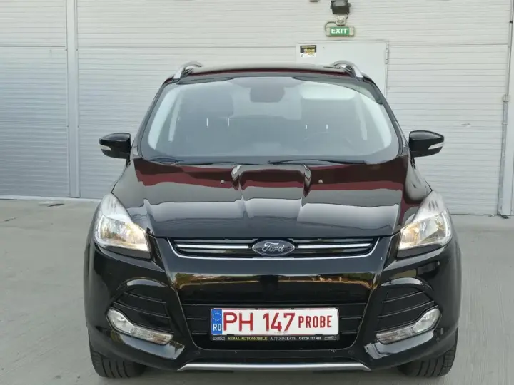 Ford Kuga II 2.0 TDCi 2x4 Titanium