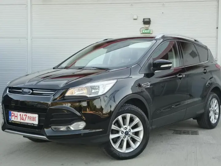 Ford Kuga II 2.0 TDCi 2x4 Titanium