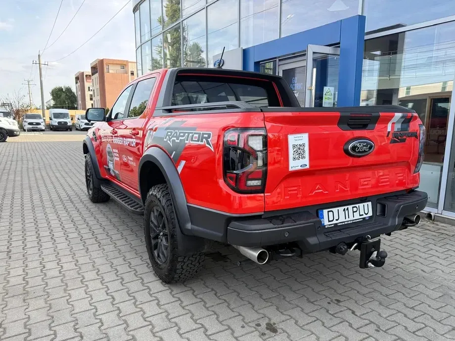 Ford Raptor — imagine 4