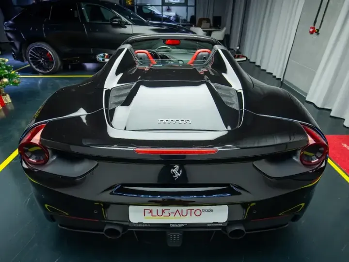 Ferrari 488 Spider