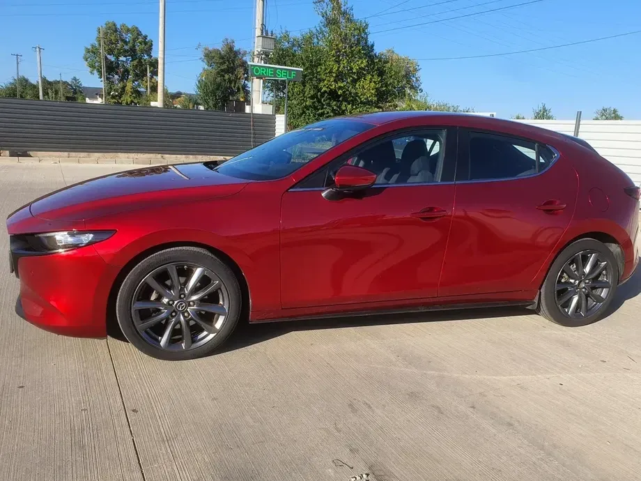 Mazda 3 IV G122 MHEV Plus — imagine 2