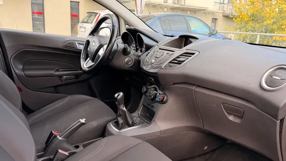Ford Fiesta VII 1.25 Trend — imagine 6