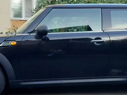 MINI ONE Minimalism
