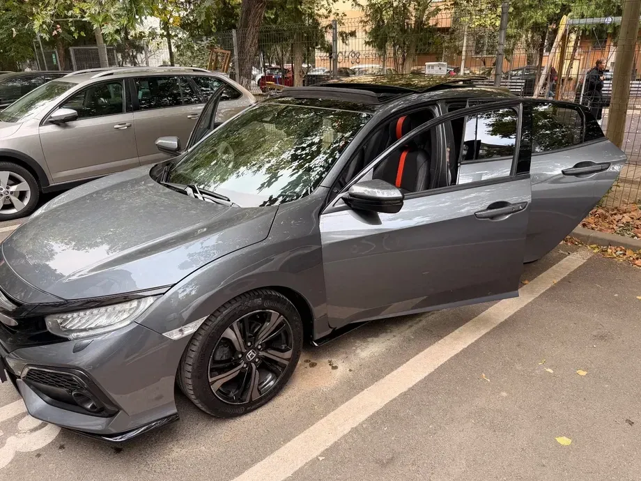 Honda Civic X — imagine 5