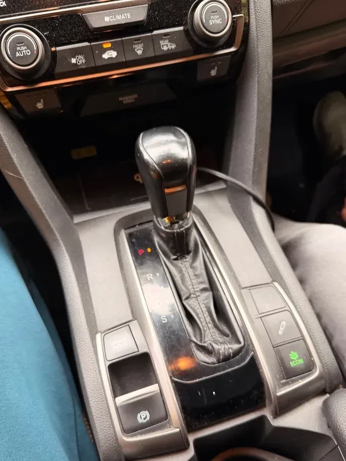 Honda Civic X — imagine 6