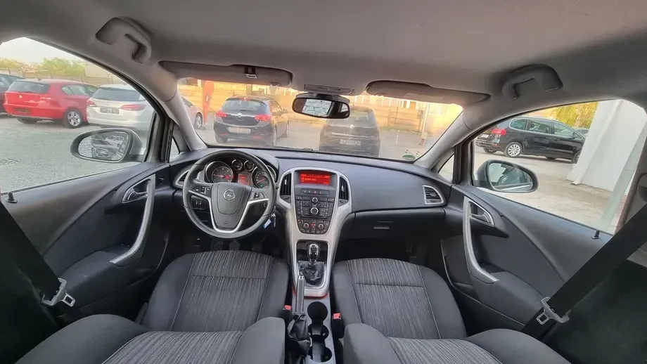 Opel Astra J 1.7 CDTI DPF 150 Jahre — imagine 5