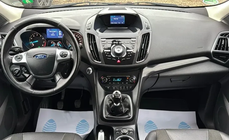 Ford Kuga II 1.5 EcoBoost 2x4 Titanium — imagine 5