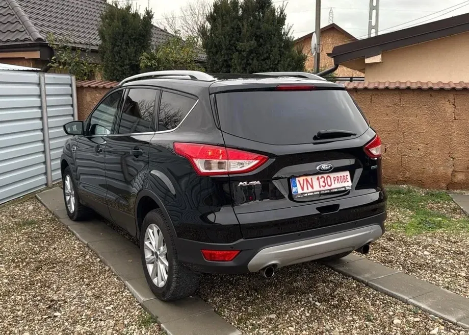 Ford Kuga II 1.5 EcoBoost 2x4 Titanium — imagine 4