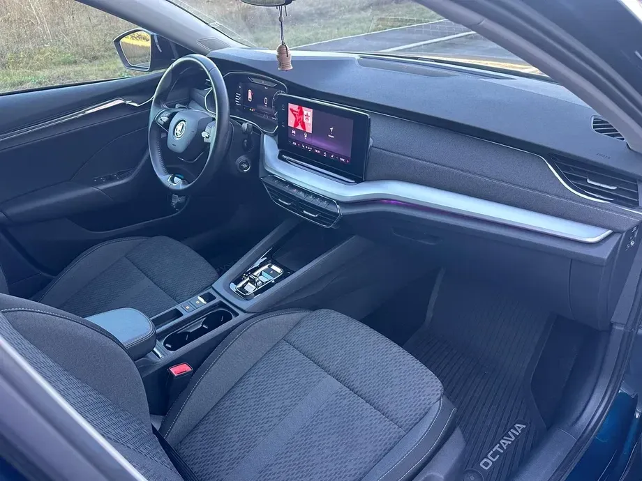 Škoda Octavia IV 2.0 TDI DSG Style — imagine 5