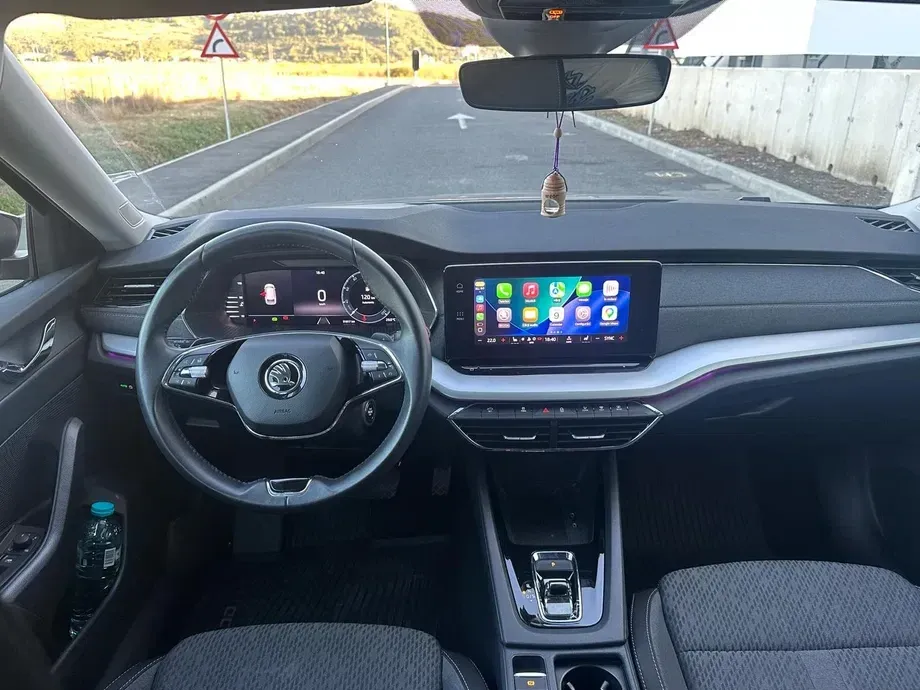 Škoda Octavia IV 2.0 TDI DSG Style — imagine 3