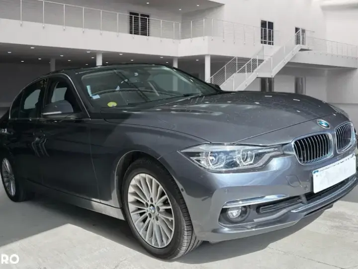 BMW Seria 3 320d xDrive AT Luxury Line