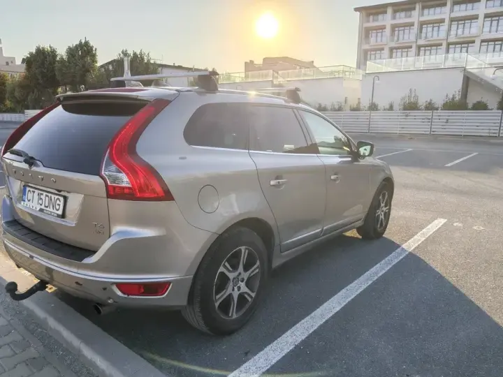 Volvo XC 60 I T6 AWD Summum