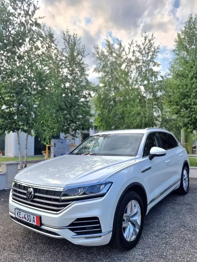 Volkswagen Touareg — imagine 3