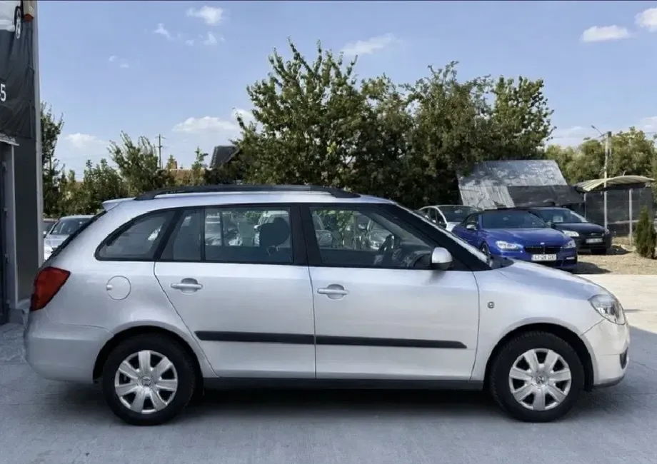 Škoda Fabia II — imagine 4
