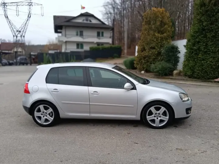 Volkswagen Golf V 1.9 TDI GT Sport