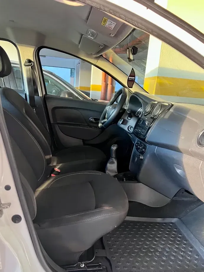 Dacia Logan — imagine 6