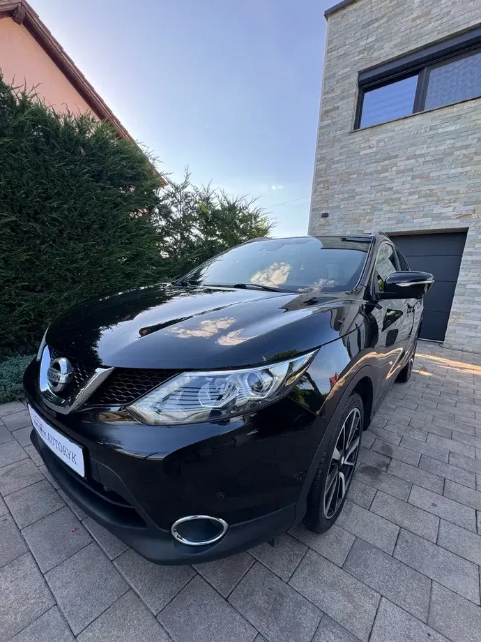 Nissan Qashqai II 1.6L dCi Start/Stop 4X4-i Tekna — imagine 4