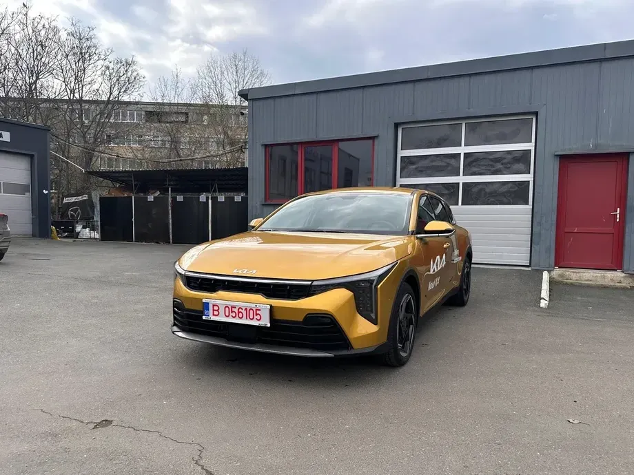 Kia K4 — imagine 2