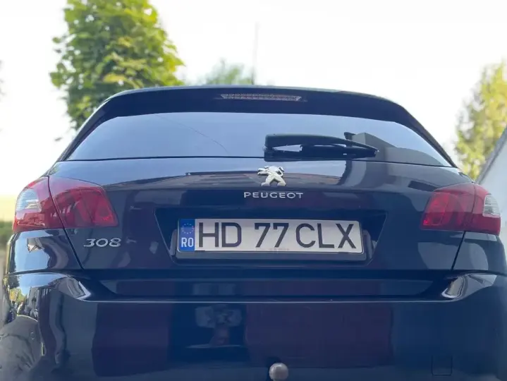 Peugeot 308 II