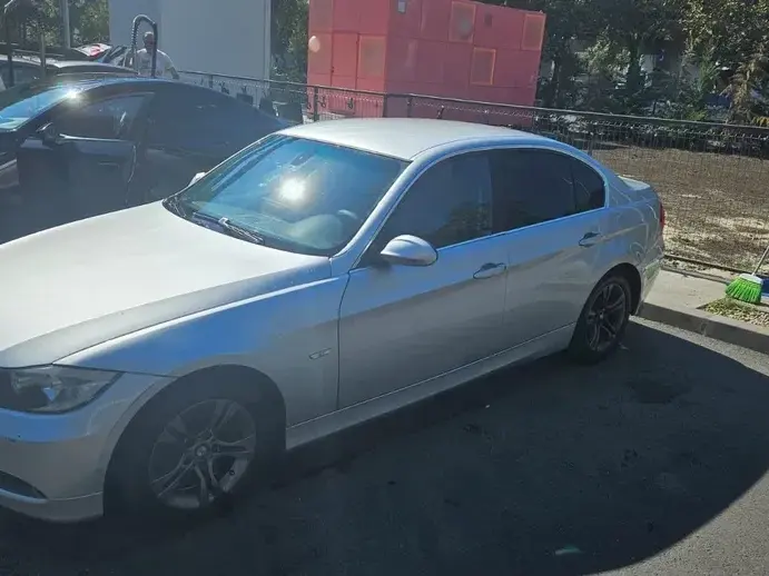 BMW Seria 3 E90/E91/E92/E93 325i