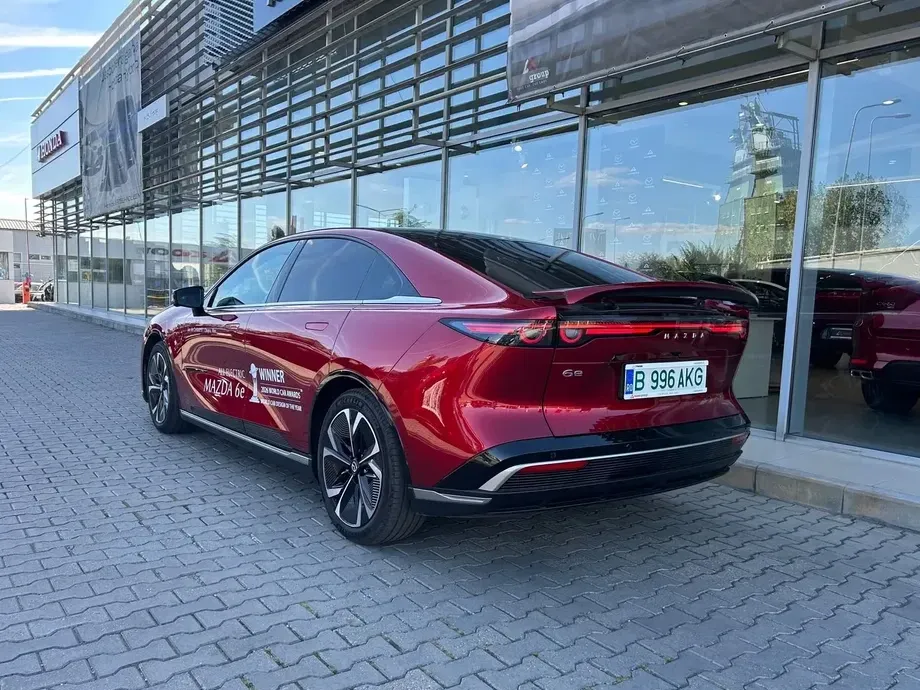 Mazda 6e 68 kW BEV Takumi Plus — imagine 4