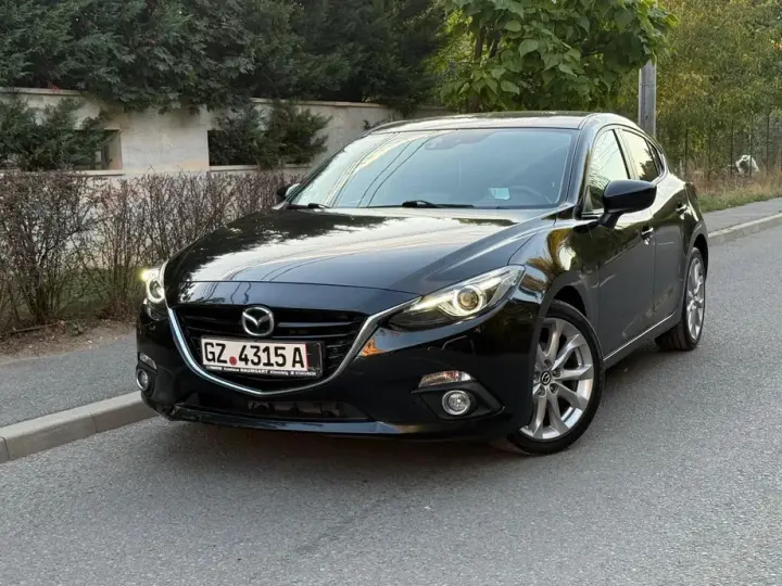 Mazda 3 III