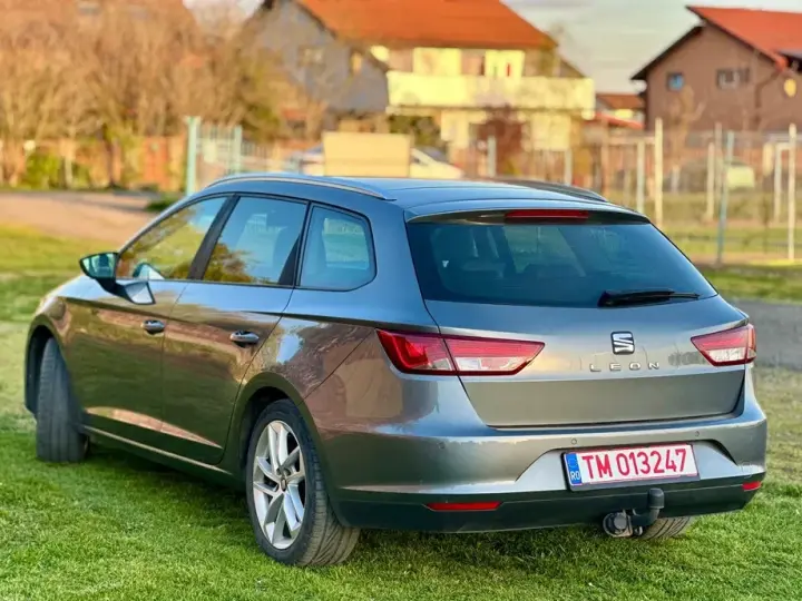 Seat Leon 1.6 TDI DPF Start&Stop DSG Style