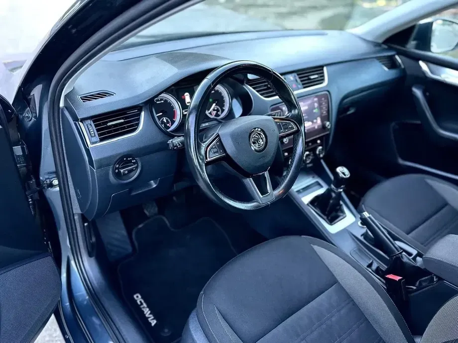 Škoda Octavia III 1.6 TDI Ambition — imagine 4