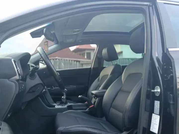 Kia Sportage IV 1.7 CRDI 2WD Spirit