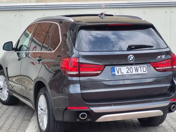 BMW X5 F15 xDrive30d Sport-Aut.