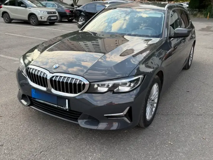 BMW Seria 3 G20/G21 [2018 - Prezent] 318d Aut. Luxury Line