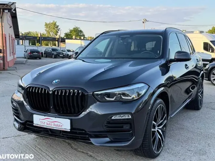 BMW X5 xDrive30d AT MHEV